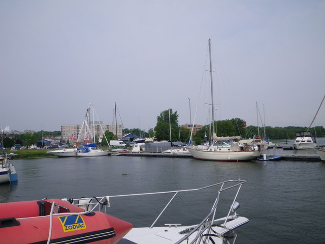 kingston_marina_docks.jpg